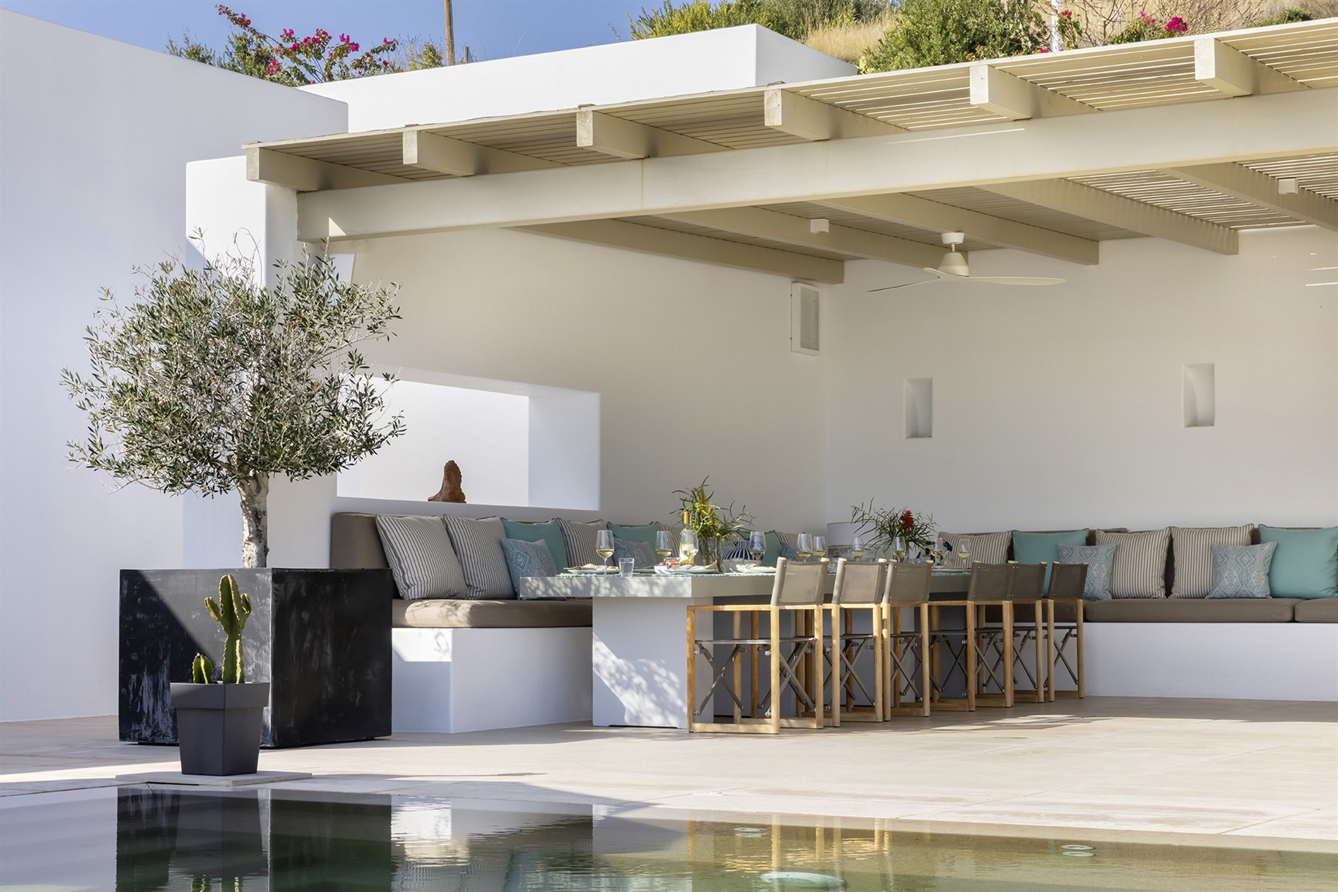 Villa Palmyra, luxury villas Paros The Thinking Traveller